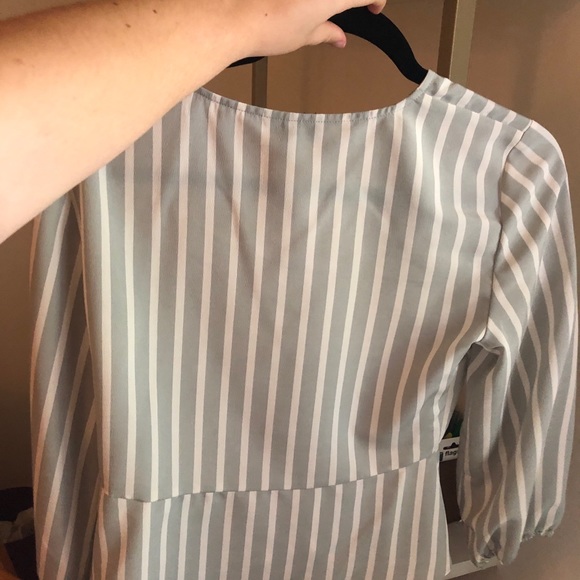 Topshop gray and white blouse - Picture 4 of 5